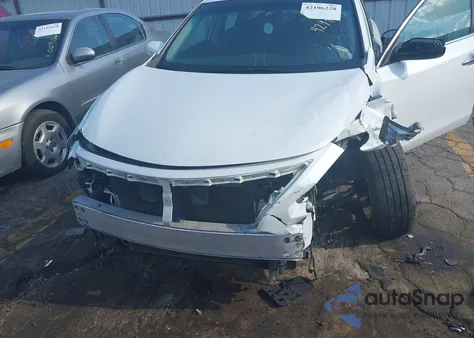 2013 Nissan Altima 2.5 Sv из США, поврежденный, VIN 1N4AL3AP4DN429472